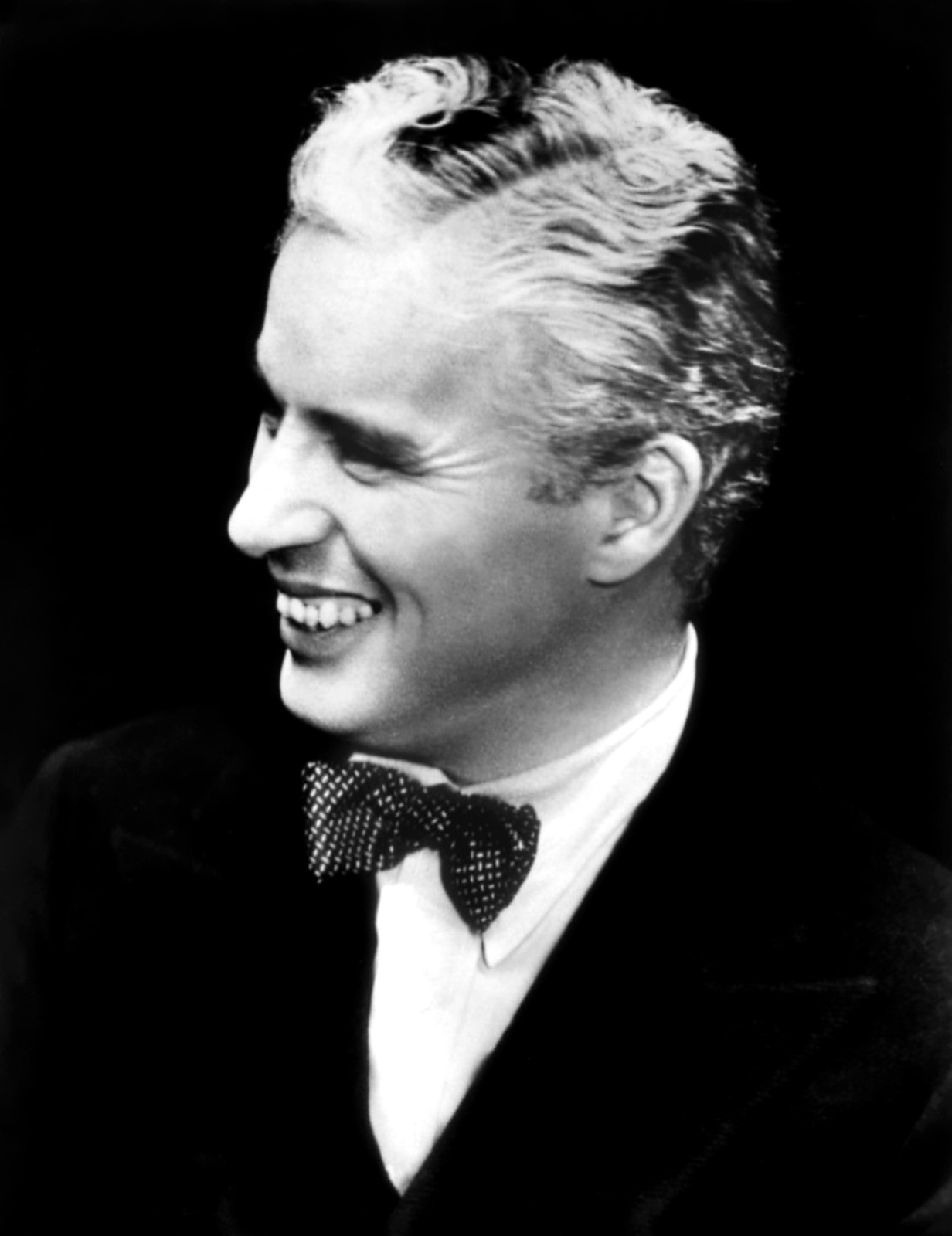Charlie Chaplin Image Bank